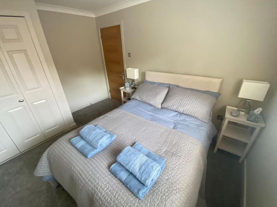 Beautiful 3 Bed Home In The Heart Of New Forest Hordle Extérieur photo