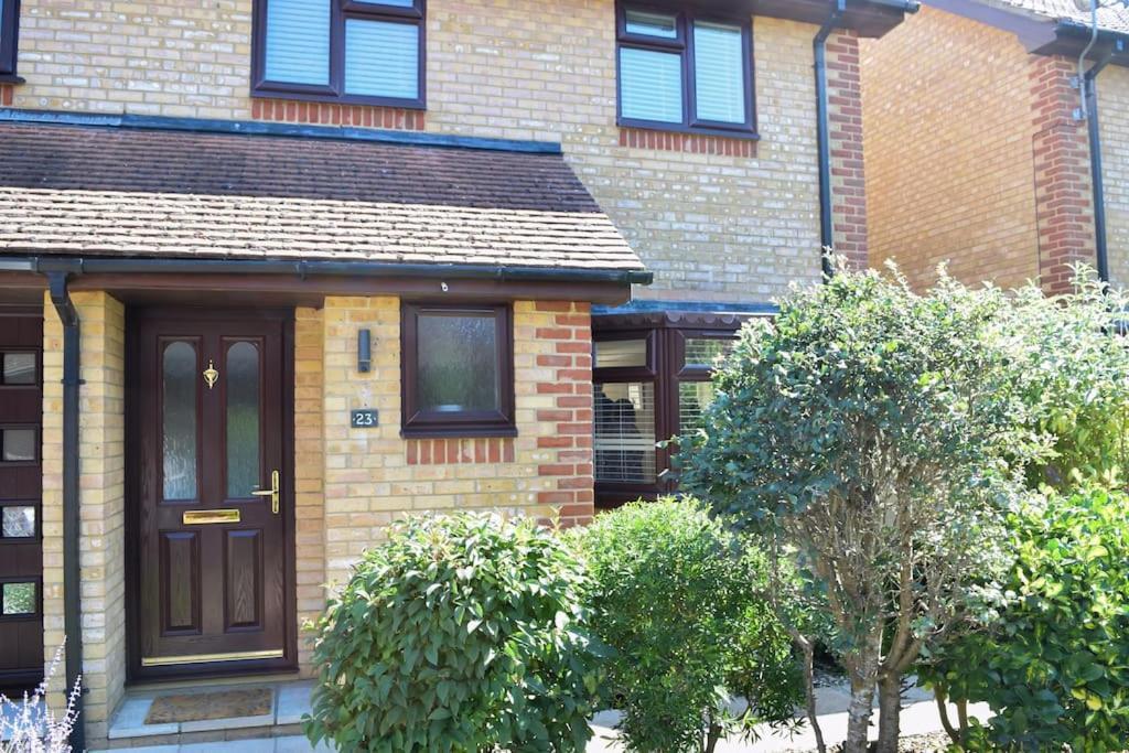 Beautiful 3 Bed Home In The Heart Of New Forest Hordle Extérieur photo